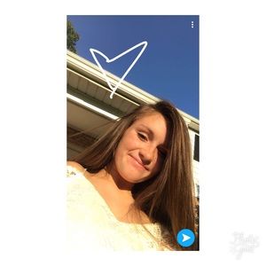 Meet your Posher, Kayla